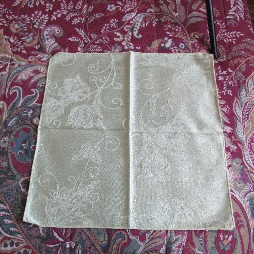 Set of 12 Celery Green Color Napkins 17